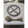 Image 1 : 14"x16" 1930s steering wheel and car horn