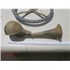 Image 4 : 14"x16" 1930s steering wheel and car horn