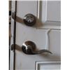 Image 2 : White Steel Door (33" x 80.5") w/ Wood Frame (no window) - w/ handset, deadbolt & key