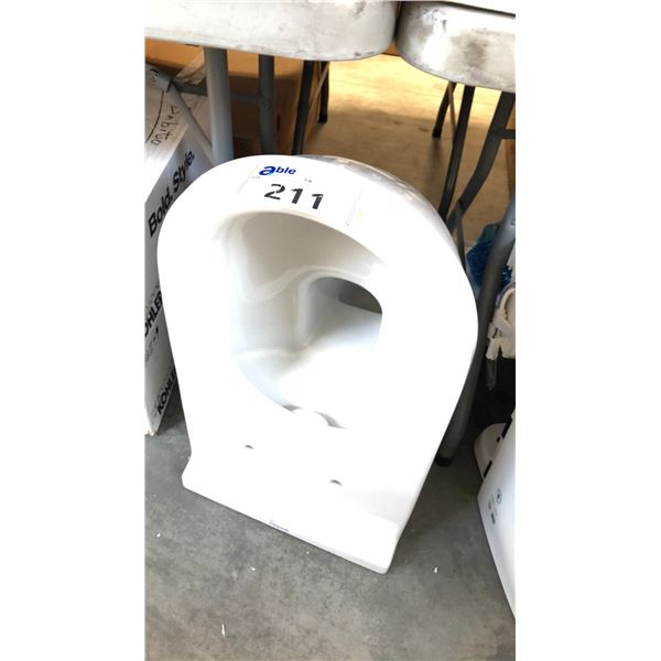 DURAVIT TOILET