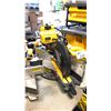 Image 1 : DEWALT FLEX VOLT 120V MAX COMPOUND MITRE SAW