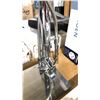 Image 2 : STAINLESS STEEL SET WITH WAND