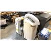Image 1 : 2 PORTABLE AIR CONDITIONERS