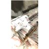 Image 2 : RTMAX AIR & VAPOR 36" BARRIER 48 ROLLS AND 2 ROLLS OF BLUESKIN WEATHER BARRIER 9"