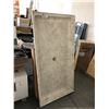 Image 1 : TEXTURE 60X32" SHOWER FLOOR
