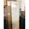 Image 1 : 6 2 DRAWER BI-FOLD DOORS