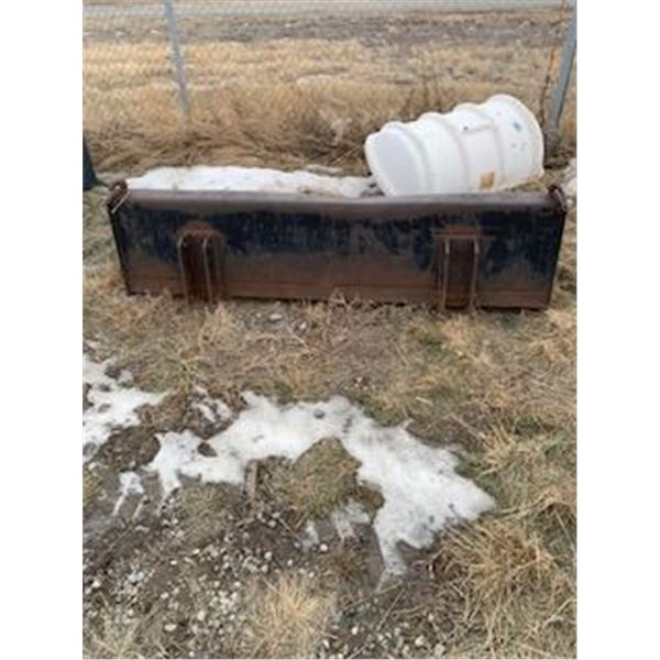 TRACTOR BUCKET