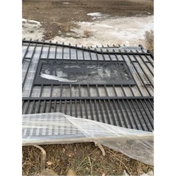 DECORITIVE DRIVE WAY GATES