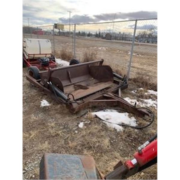 TOW BEHIND SCRAPER