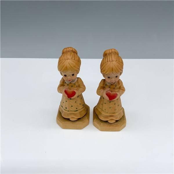 Pair of Anri Italian Wood Figurines, Sarah Kay, Gift of Love