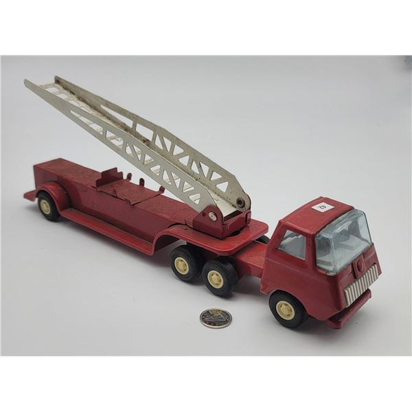 Tonka Fire Truck and Ladder Trailer needs Wash