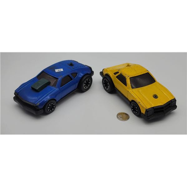 2 Tonka Friction Roadster Cars needs a Wash