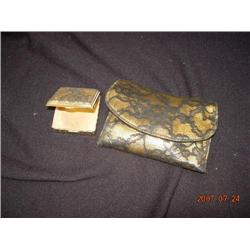 Majestic Powder W/mirror Evening Clutch