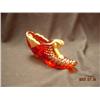 Image 1 : Fenton, Red & Gold Colored Glass Slipper