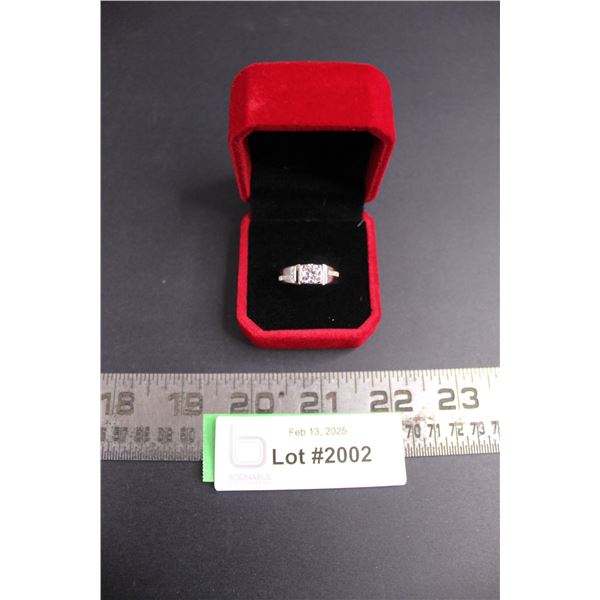 ^ 1.00 CT GRA Certified Round Brilliant Cut Moissanite VVS D Color Set in Center With 12 Round Cut C