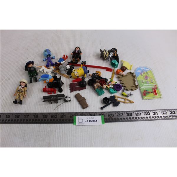 Variety Toys & Toy Pieces (Playmobile, Bobble Head)