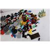 Image 3 : Child's Lot - Assorted Building Blocks (Mostly Lego)