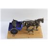 Image 2 : Horse Drawn Carriage Decor
