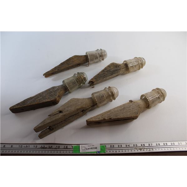 (5) Glass Insulators
