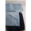 Image 4 : (4) Light Blue/Navy Bathroom Towels and (7) Kitchen Towels