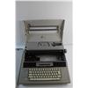 Image 4 : Smith Corona Memory Typewriter XD 5600 - As Is