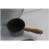 Image 7 : Kitchen Knives, Can Opener, Strainer and Small Cooking Pot