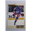 Image 2 : Pinnacle Beehive Wayne Gretzky Hockey Post Card - Authenticity Not Guaranteed