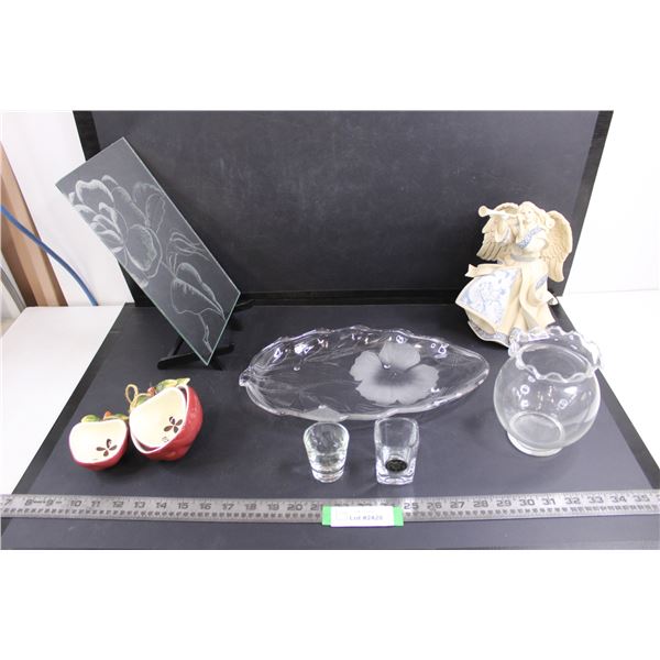 Etched Mirror with Stand 7.5" x 11.5", Glass Leaf Shaped Platter, Measure Cups, Shot Glasses, Cerami