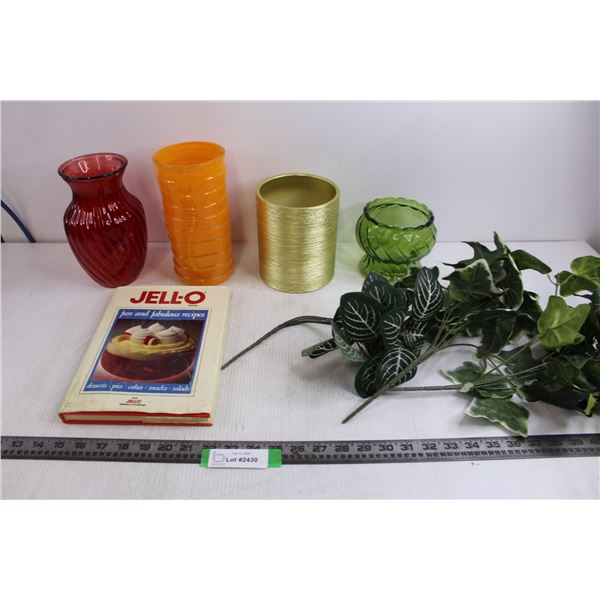 (4) Glass Vases, Jell-O Dessert Book, Plastic Plants