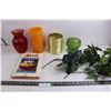 Image 1 : (4) Glass Vases, Jell-O Dessert Book, Plastic Plants