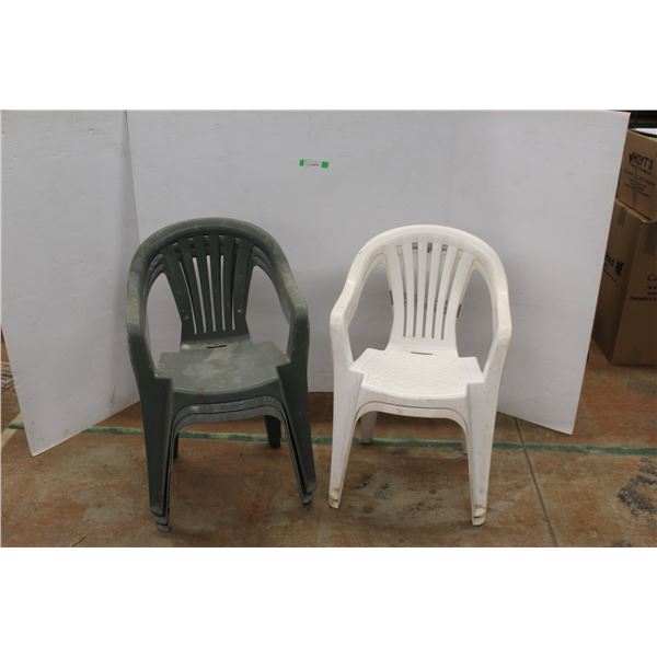 **(5) Outdoor Plastic Chairs 32'' x 22'' x 23''
