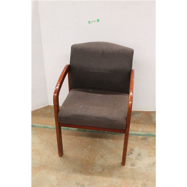 *Vintage Cushion Chair 33'' x 24'' x 23''