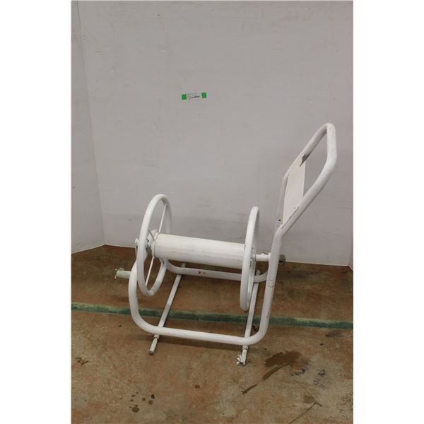 **Hose Reel 32'' x 29'' x 16''