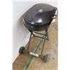 Image 3 : *Folding MasterChef Propane Grill 33'' x 39'' x 16''