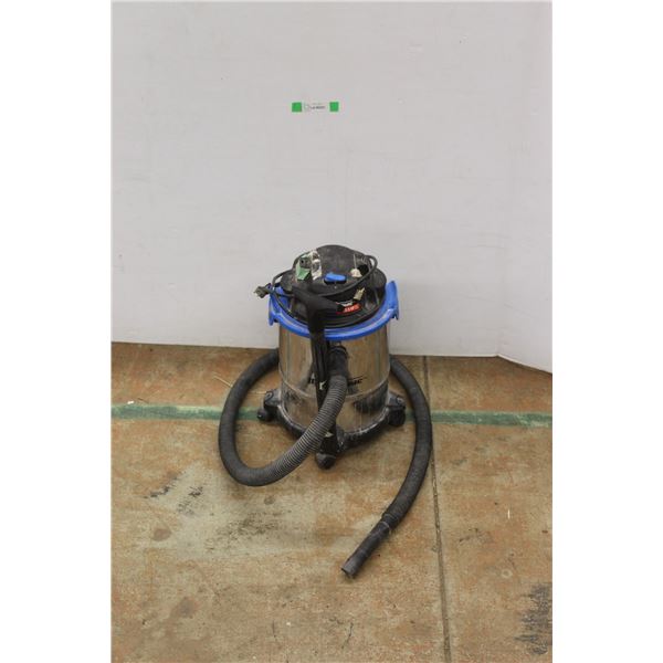 *Mastervac 2.5 HP Vacuum - As Is