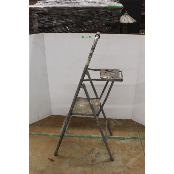 *53'' Step Ladder