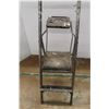 Image 3 : *53'' Step Ladder