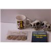 Image 2 : Pari of Porcelain Cow Decor, Pion-Era 1955 Booklet w/Tokens, The Old Man at Sea Book, Coffee Mug, Tr