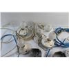 Image 5 : Electric and Light Lot - (5) Light Sockets and Electrical Cords - As Is