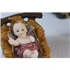 Image 10 : 13 pc Porcelain Nativity Decor - Chipped