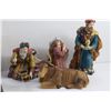 Image 7 : 13 pc Porcelain Nativity Decor - Chipped