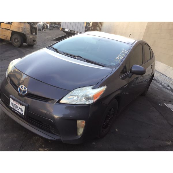 2013 TOYOTA PRIUS
