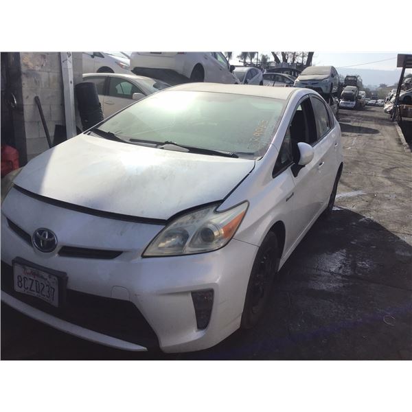 2014 TOYOTA PRIUS