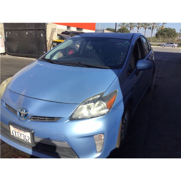 2012 TOYOTA PRIUS PLUG-IN