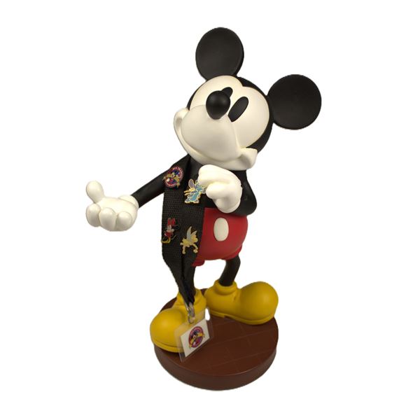 A Disney Parks Mickey Mouse Pin Holder Big Fig