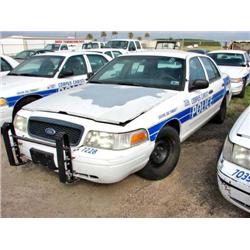 2002 FORD CROWN VIC #2FAFP71W02X151626