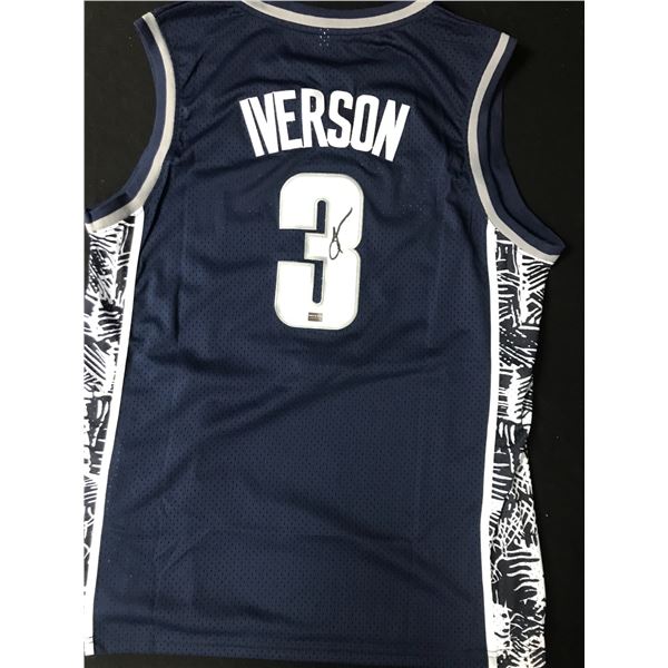 ALLEN IVERSON SIGNED GEORGETOWN HOYAS JERSEY (WORLD AUTOS COA)