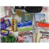 Image 8 : Multiple Safety Gear, Lights, Cricut Heat Transfer Vinyl, Athletic Tape, Gift Bags, etc