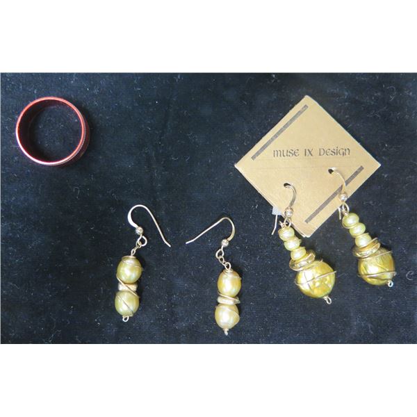 Qty 2 Pair Costume Dangle Bead Earrings & Red Metal Ring