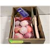 Image 1 : BOX OF BATH BOMBS & BATH RELAXING ADDITIVES